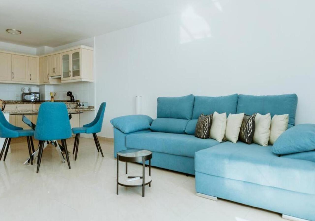Seaview Splendor 2 Bedroom Modern Comfort Адехе Екстериор снимка